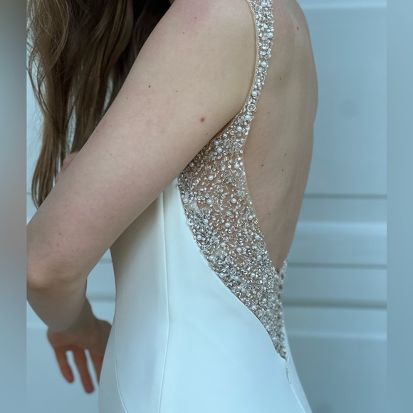 MAGGIE SOTTERO WEDDING DRESS SIZE M EVANGELINA - Picture 5 of 10